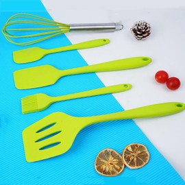 Juego de 5 Utensilios de Cocina de Silicona, Espátulas, Batidor de Huevos, Cepillo, Paleta, Para Cocinar, Hornear y Mezclar (Verde)