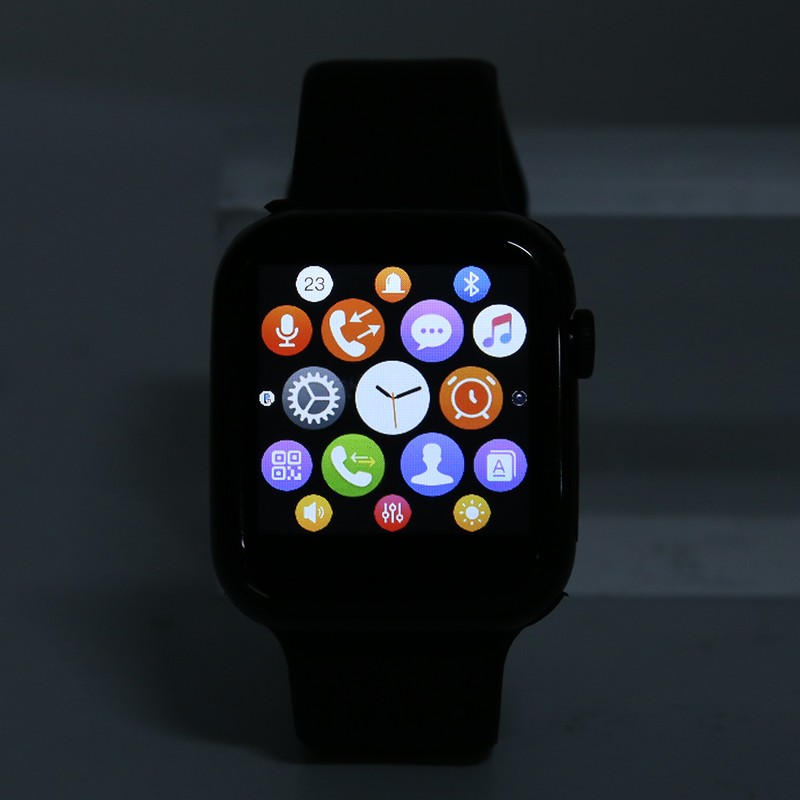 LD5 Portable Bluetooth Smartwatch Heart Rate Monitoring Handfree One Click