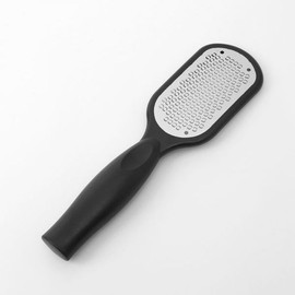 Clean Stainless Steel Foot Callus Remover Callus Removal Foot File Callus Remover Soles Heels Foot Callus Removal l / 크린 스텐 발각질제거기 각질제거 풋파일 각질제거기 발바닥 발뒤꿈치 발각질제거 l