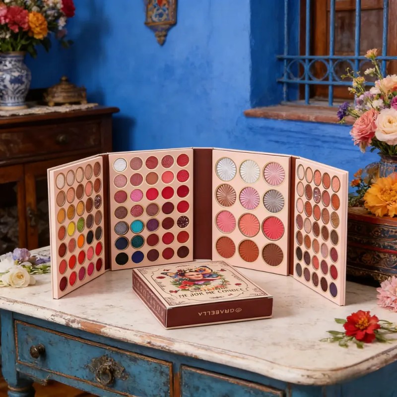 4 En 1 Paleta Sombras, Contorno, Iluminación Y Rubor