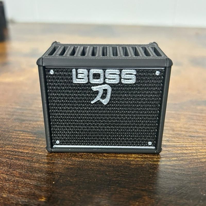 Mini Guitar Amp Pick Holder – 3D Printed, Fits 11