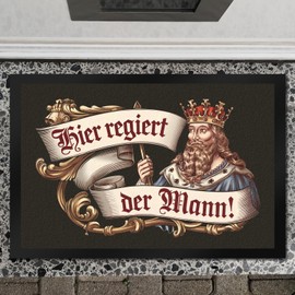 speecheese King with Scepter – Hier regiert der Mann Doormat XXL 50 x 75 cm Baroque Design for Men with Long Beard Crown and Cape – The Ideal Statement Piece