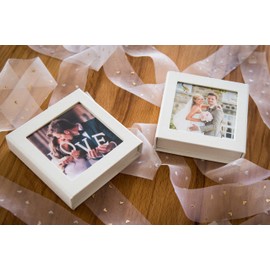 USB Box for 1 USB Stick with Picture Window Flash Drive Storage Box White