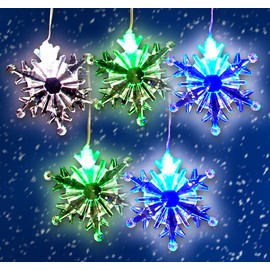BANBERRY DESIGNS Snowflake Lights - LED String Light with Acrylic Hanging Snowflakes - Christmas Decorations - Color Changing Lights - Battery Operated Snowflake Garland with Hanging Hooks