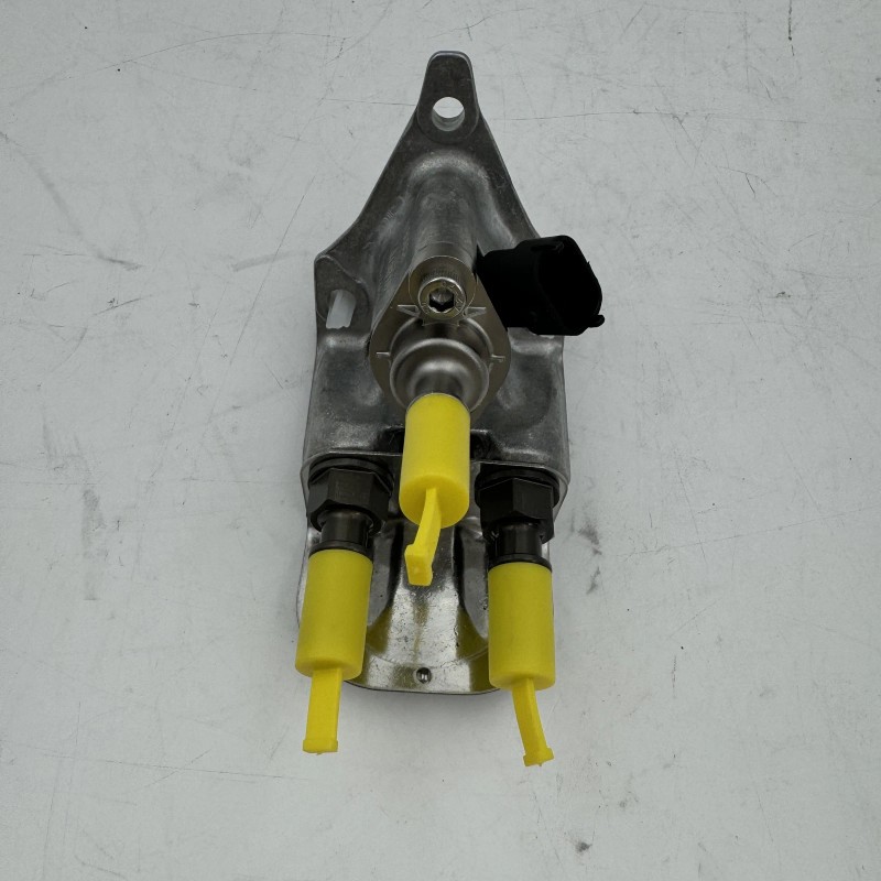 Cummins 2888173 Def Urea Dosing Valve Injector Doser For Cummins