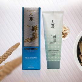 NEW Ginseng Hand Cream 100ml/Hand Cream/Ginseng Cream/Ginseng Hand Cream/Group Gift/Moisturizing Lotion/Pouch Hand Cream/Portable Hand Cream / NEW 인삼 핸드크림 100ml/핸드크림/인삼크림/인삼핸드크림/단체선물/보습로션/파우치핸드크립/휴대용핸드크