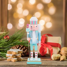 Garneck Christmas Nutcracker Figure: Wooden Nutcracker Soldier Christmas Nutcracker Ornament Nutcracker Christmas Decoration Nutcracker Ornament For Christmas Home Decor Party