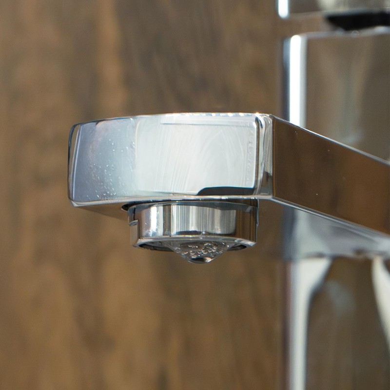 Grifo Monocomando para Lavabo de Baño Línea Akashi – Mezcladora