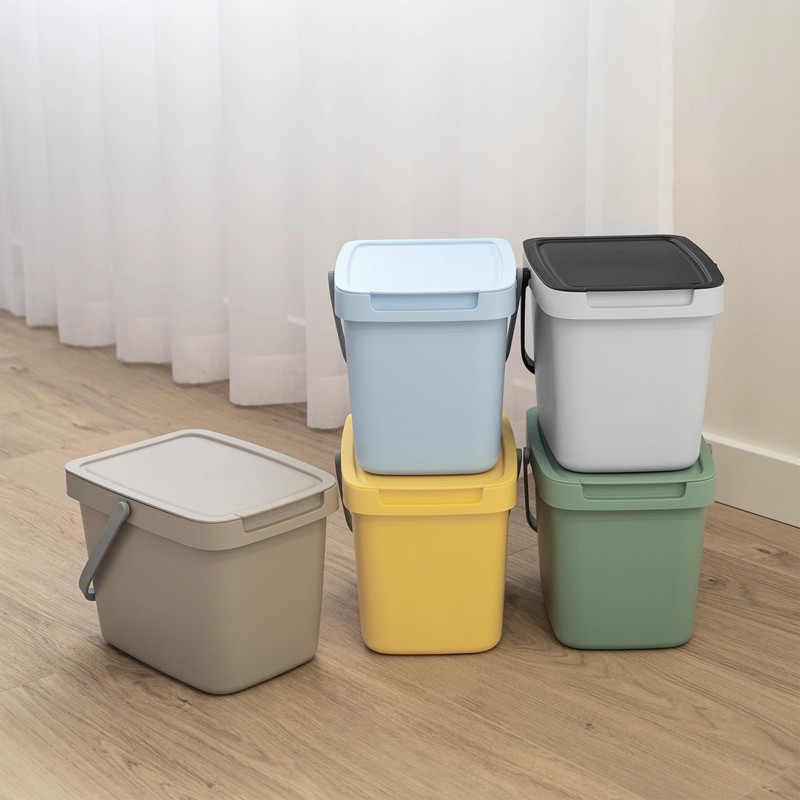 KADAX Waste Bin with Lid and Handle, Plastic Waste Bin,