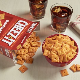 Cheez-It Baked Snack Cheese Crackers, Original, Single Serve, 1.5 oz Bags (45 Count)