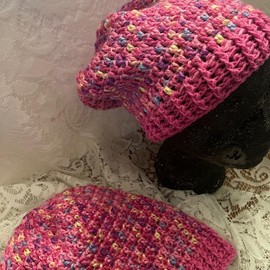 Beanie Unisex Fall Polyester - Colour: Pink multi