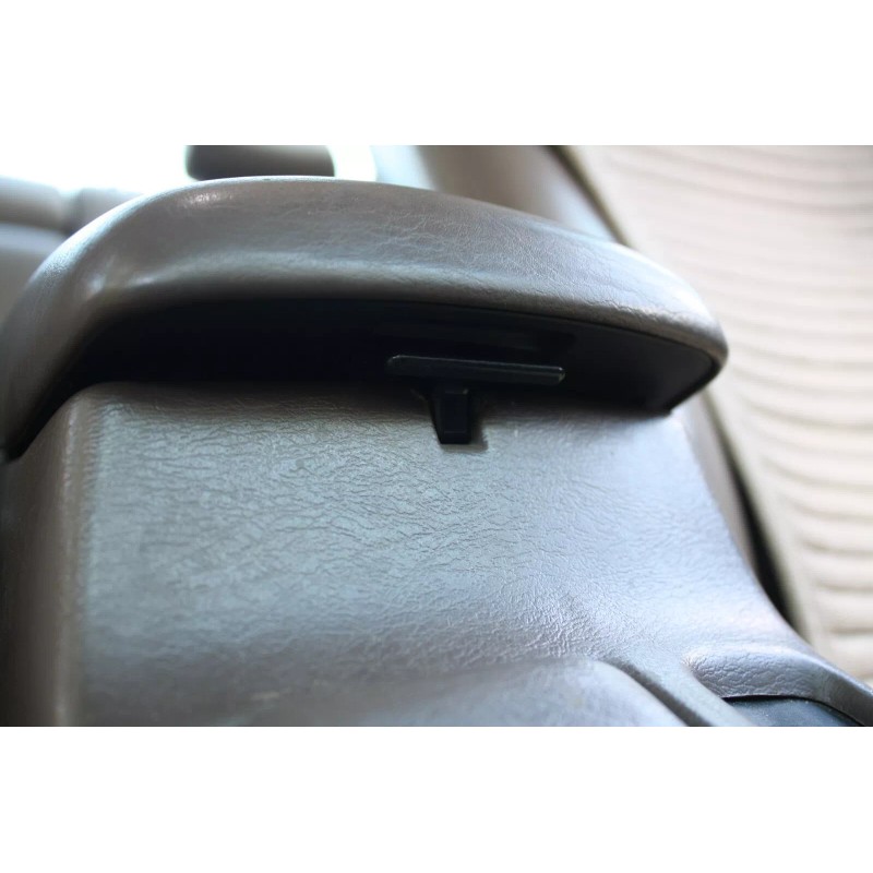 toyota 1999-2001 Camry Center Console Hinge Replacement