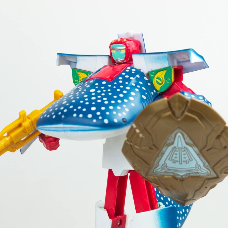 The Access Robot Figure Whale Shark Transformation Robot Seabotron Hero