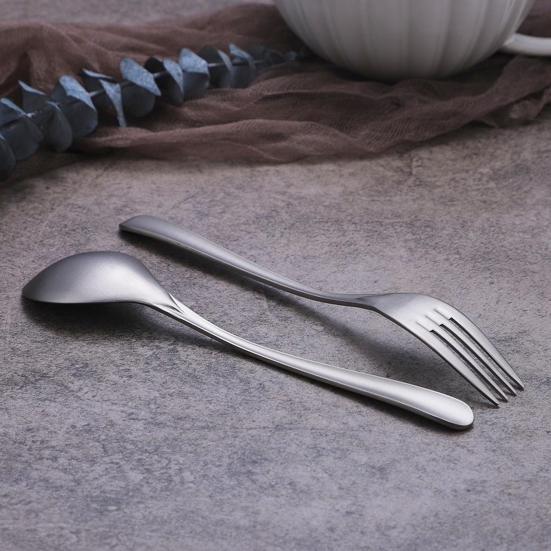 Zerophilo Titanium Cutlery Set, Lightweight Flatware, Modern Design, Dishwasher Safe,