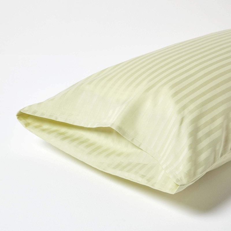Homescapes Damask Pillowcase, 100% Pure Egyptian Cotton Pillow Case, 330