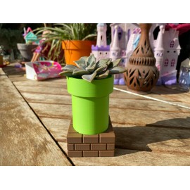 Super Retro Gaming-Inspired Planter Flower Pot – Unique 3D Printed PLA Décor for Small Plants, Cacti, and Succulents
