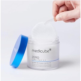 MEDICUBE Zero Pore Pad 2.0, 70 Pads Tonificantes de Doble Textura con AHA y BHA, Exfoliación Suave, Control de Sebo y Cuidado de Poros, 155 g