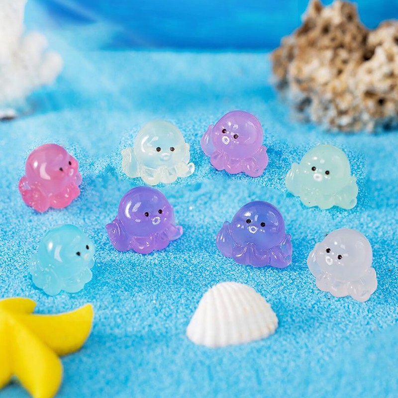 YARNOW 24pcs Miniature Octopus Figurine Luminous Tiny Octopus Mini Resin