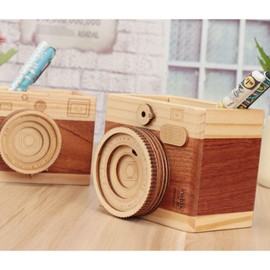 Pencil Desk Tidy and Stationary Holder/Pencil Sharpener Desk Organiser and Camera Shape Pen Holder - Perfect for pens, pencils, rulers, highlighters and scissors