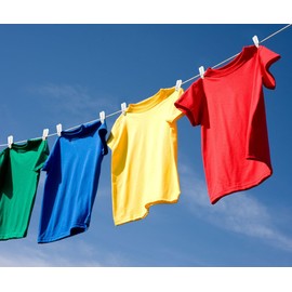 SevenFish 48pcs Plastic Clothes Pins, Traceless Clothespins Heavy Duty Non-Slip Clothespins Windproof Laundry Clothes Pegs Clips for Towels, Socks, Underwears Clothes