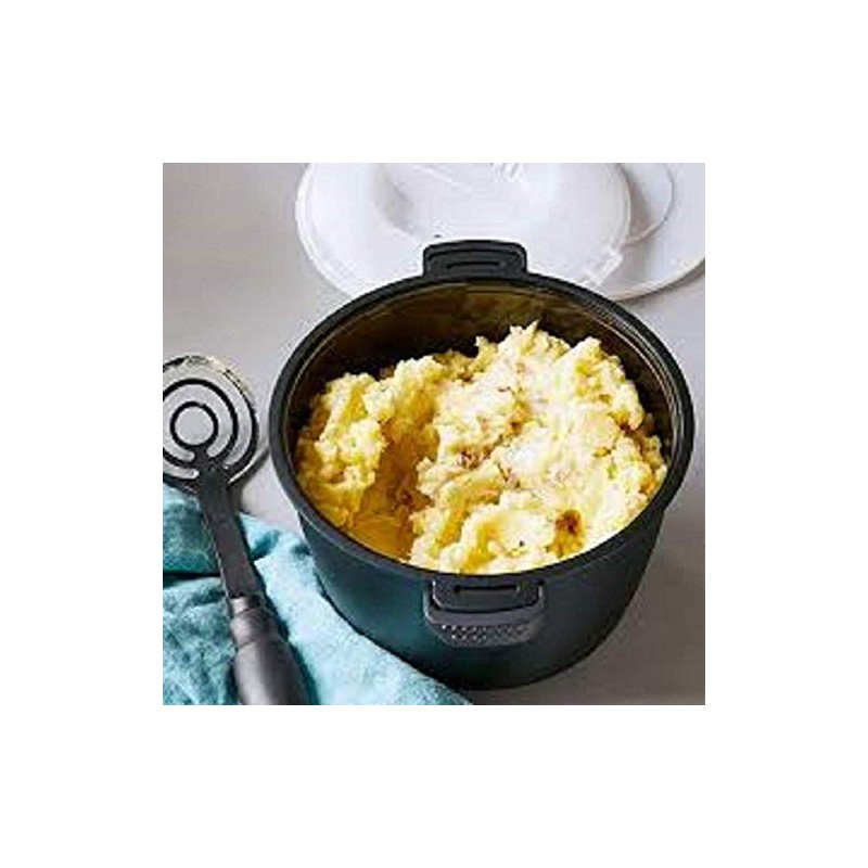 Pampered Chef micro cooker plus 3qt