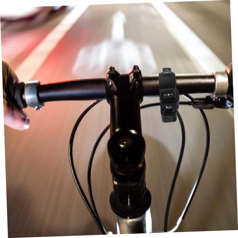 iplusmile Motorcycle Handlebar Switch Headlight Turn Signal and Horn Switch