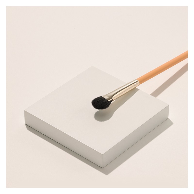 THE TOOL LAB 228 Eyeshadow Fan Brush - THE TOOL