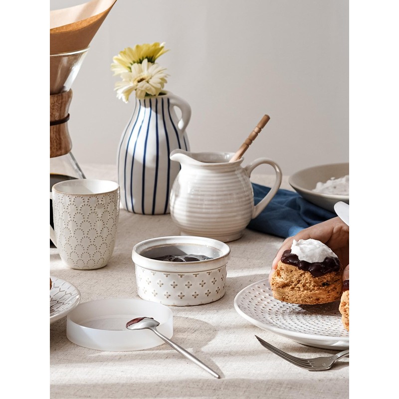 LE TAUCI Ramekins with Lids, 4 oz Ramikin Set for