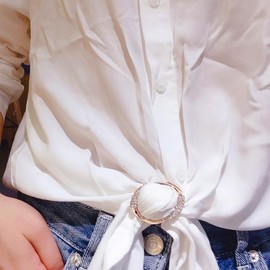 ARFUKA Set of 4 T-Shirt Clip Scarf Clip Shirt Tie Clip Round Clothing Corner Button for Women and Girls, Metal