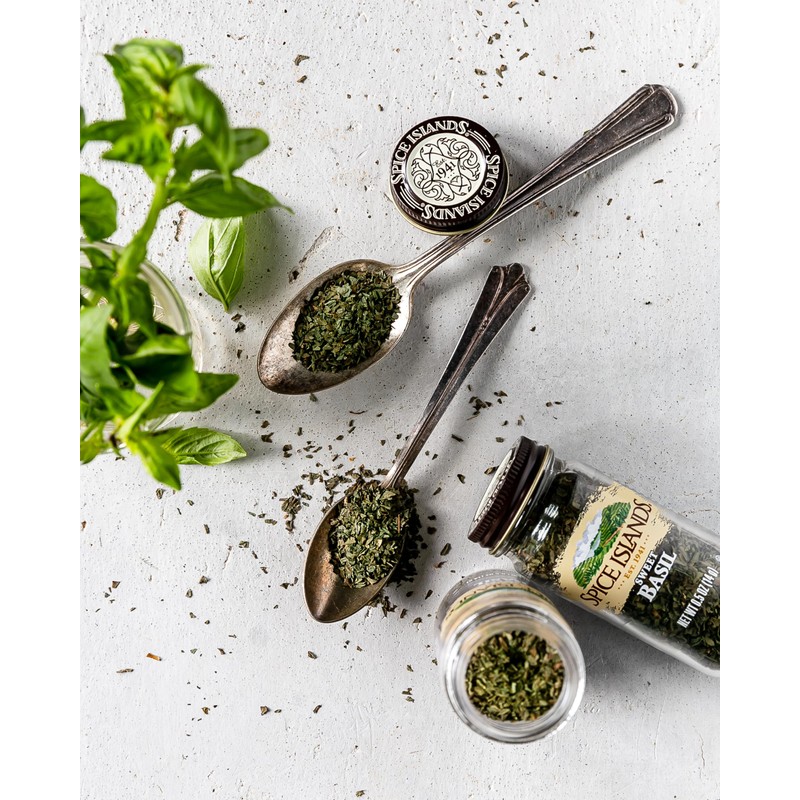 Spice Islands Sweet Basil, 0.5 Ounce