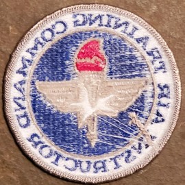 USAF AIR FORCE: AIR EDUCATION AND TRAINING COMMAND INSTRUCTOR PATCH COLOR VTG