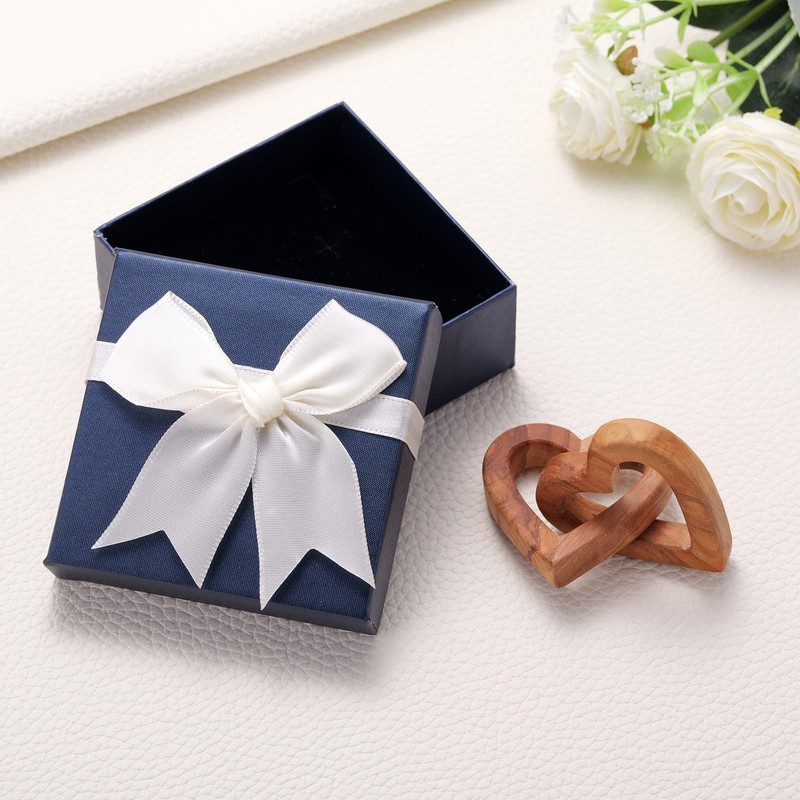 MIXJOY Olive Wooden Interlocking Hearts Decor - Romantic Natural Solid