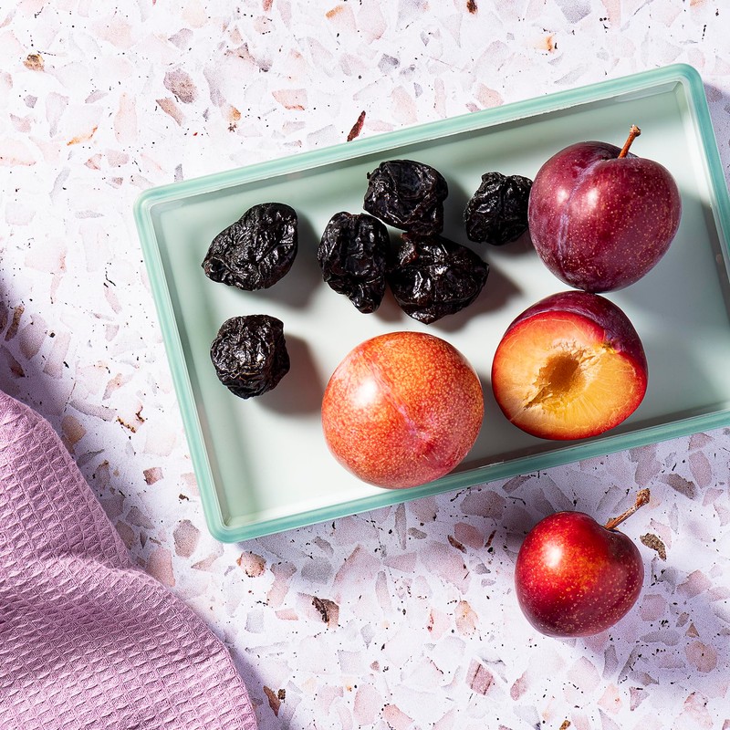 Made In Nature Organic Dried Plums, 13 Ounce (Pack of