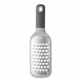 BergHOFF LEO 18/10 Stainless Steel Sharp Blade Ultra-coarse Paddle Grater 10.75" PP Fitted Protective Sleeve Soft-Grip Handle Non-slip Base Dishwasher Safe