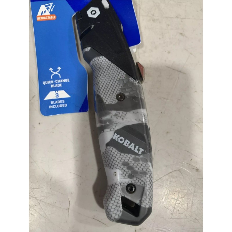 Kobalt Camo Heavy Duty Retractable Utility Knife With Storage 3