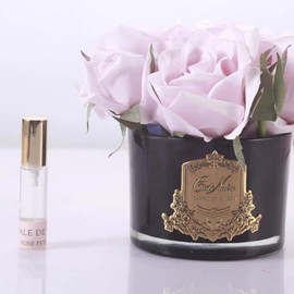 Cote Noire-Five Roses in Black and French Pink