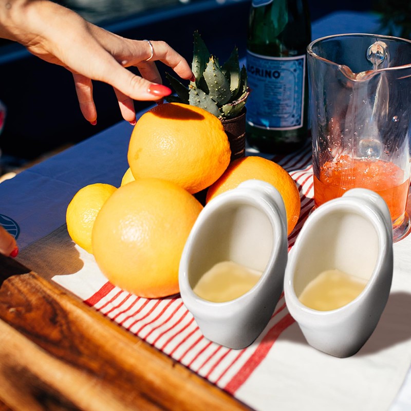 Extguds Urinal Shot Glasses，2 Pack Funny Shot Glasses for Bachelor