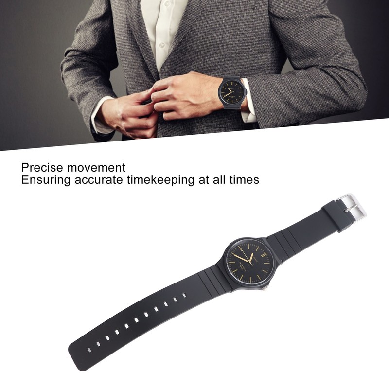 Waterproof Quartz Watch with Rubber Strap Adjustable 3 Hands Easy