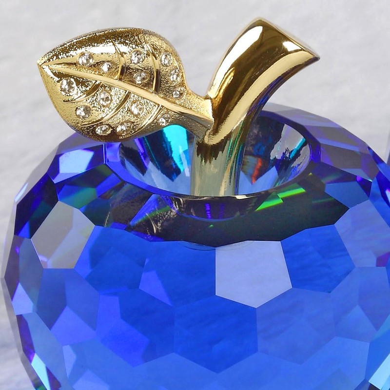 DOJOZ Crystal Apple Paperweight Craft Decoration Table top Ornament Statue
