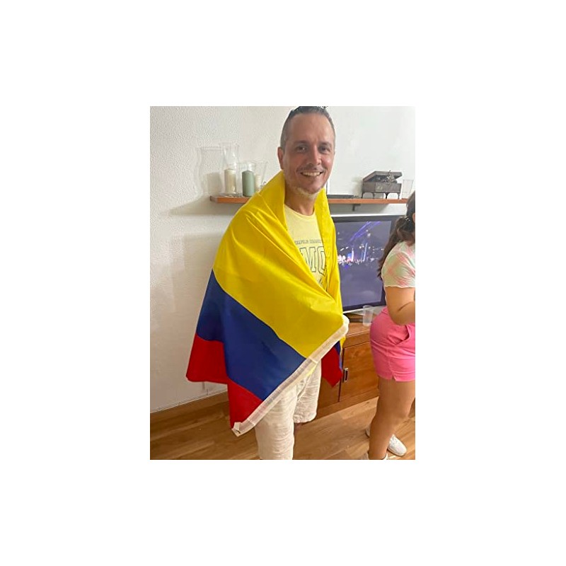 KliKil Colombian Flag 5ft x 3ft (150 x 90 cm)