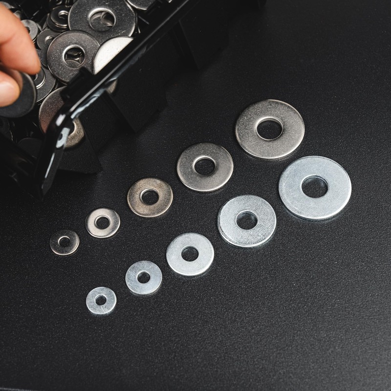 HELPMATE M8 DIN 9021 Galvanised Steel Washers - Pack of