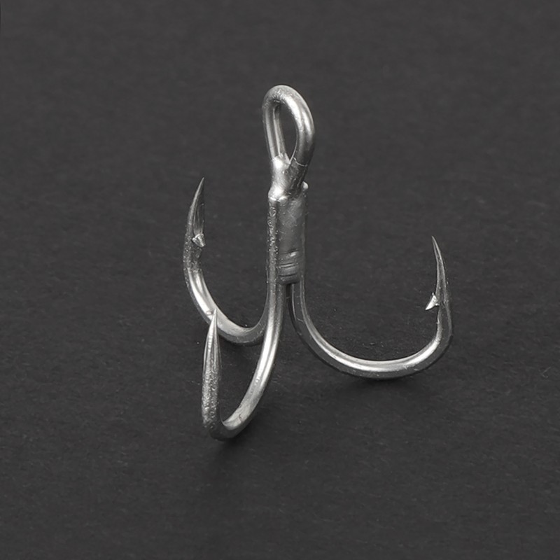 20Pcs High Carbon steel Strength Sharp Treble Hooks with Barb