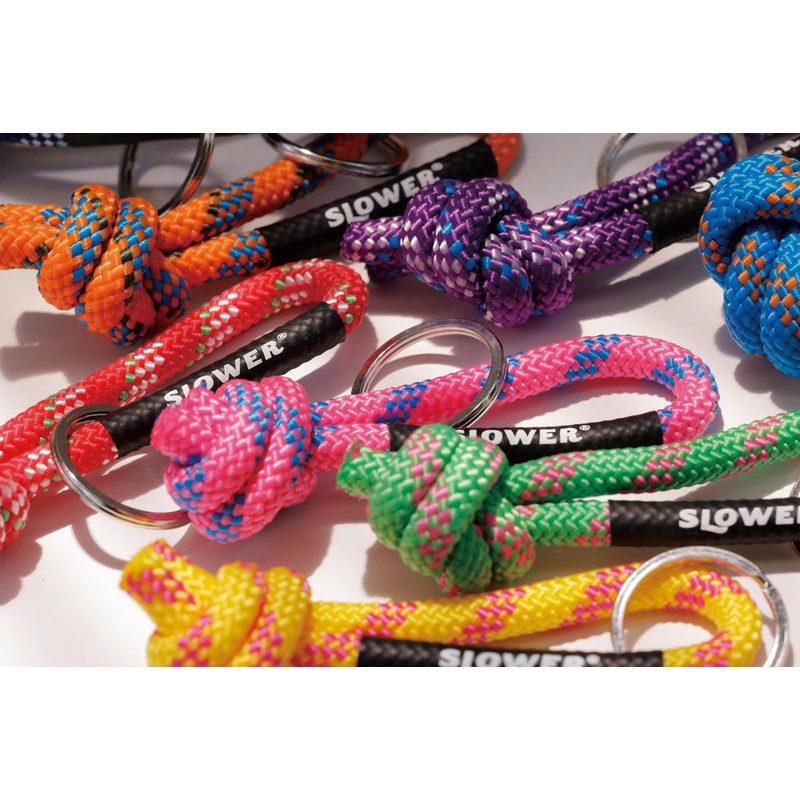 SLOWER SLW594 White PEBBLE ROPE KEY HOLDER Peel Paracord Keychain