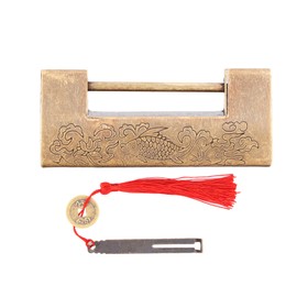 Chinese Antique Lock Spacing 4.3cm/1.7in Brass Chinese Old Style Padlock with Key for Jewelry Boxes Cabinets