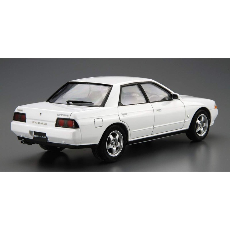 Aoshima Bunka Kyozai 1/24 The Model Car Series No. 32