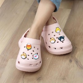 FENQURO 33pcs Shoe Pin Shoe Charms PVC Cartoon Crocodile Pins Clog Bracelet Charms for Children and Adults, Clog Shoe Decoration, DIY Bracelet, Bags, Gift