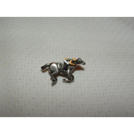 NEW SUNDAY SILENCE HAND PAINTED HORSE RACING JOCKEY SILKS PIN