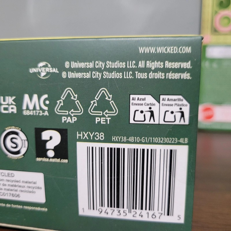 Mattel Mattel Wicked Deluxe Elphaba Set Lot Fashion Doll ERROR