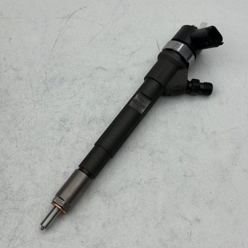 Bosch Fuel Injector 0445110217 For 2005 2006 Jeep Liberty CRD