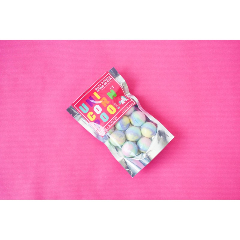 Gift Republic Unicorn Poo Bath Bombs Raspberry Scented Mini Colourful